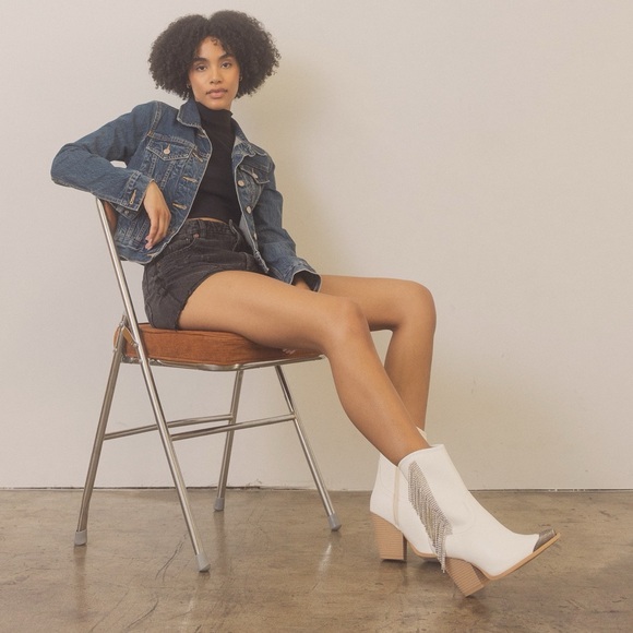 Rhinestone Fringe Western Boots with Etched Metal Toe - Oasis Society - Picture 6 of 8